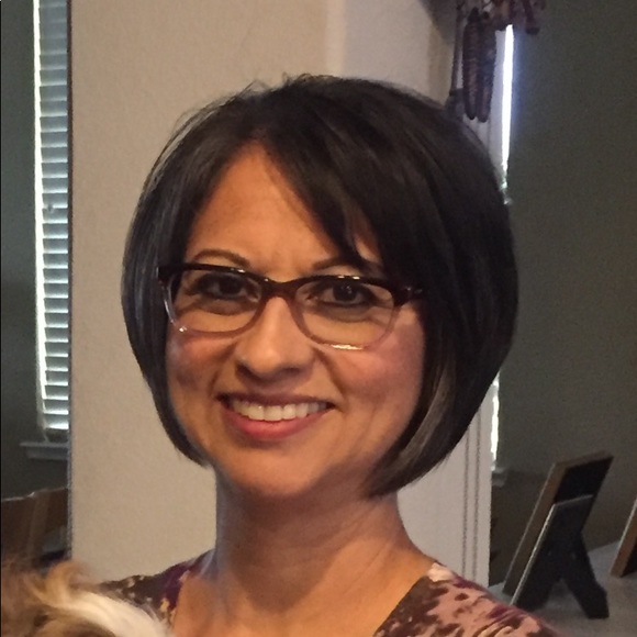 Meet your Posher, Emma - Picture 1 of 1